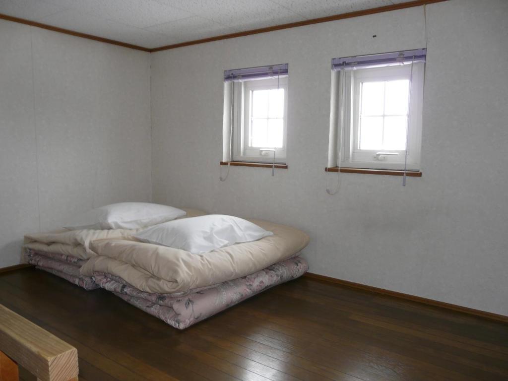 Nakafurano Pension Ressha House חדר תמונה