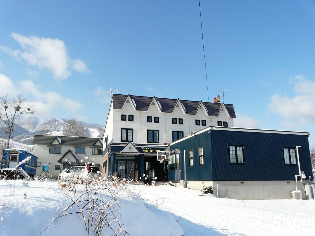 Nakafurano Pension Ressha House מראה חיצוני תמונה